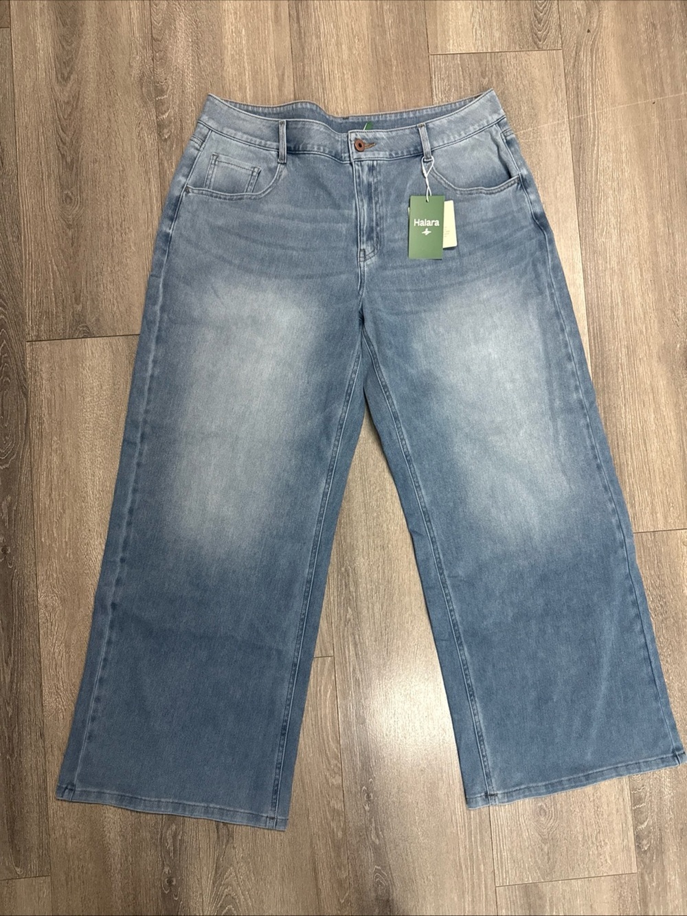 HALARA flex denim Wide-Leg Flared Jeans —  Blue Wash
